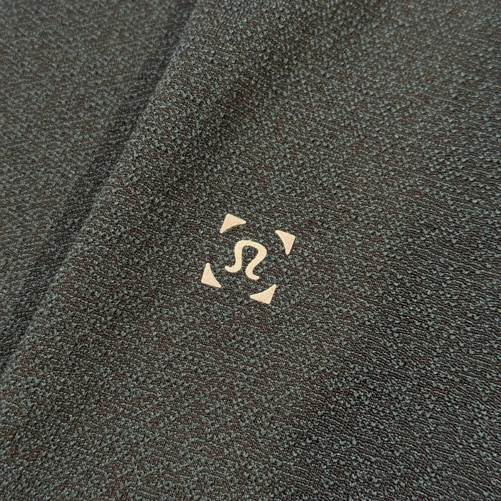 Lululemon Men's Metal Vent Tech Long Sleeve Henley - Black/Green - Picture 5 of 8